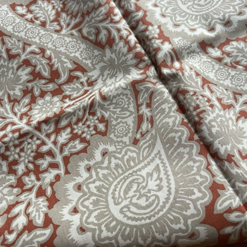 Williams Sonoma Paisley‎ Floral Tablecloth 72x106